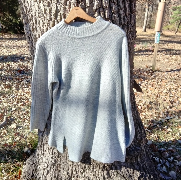 Allison Joy Sweaters - ⬇️Price Drop! ⬇️ Allison Joy tunic sweater in size L.